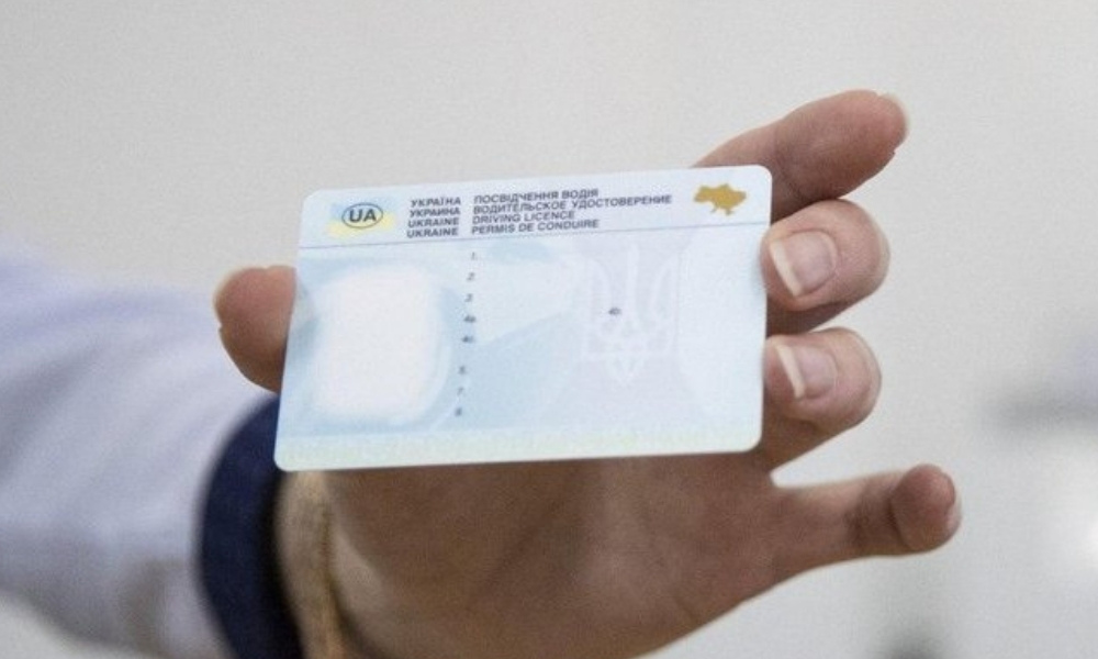 Фото до матеріалу: Уряд подав законопроєкт про нові правила для водіїв: коли анулюють посвідчення