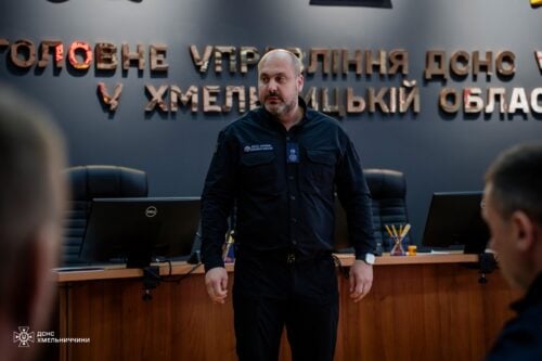 Фото до матеріалу: Рятувальники Хмельниччини отримали державні нагороди за відвагу