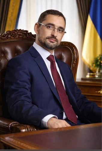 Фото до матеріалу: На заставу для Єрмака збирають перші кошти: 14,5 мільйонів гривень внесли Роза Тапанова, Сергій Свириба та Григорій Гришкан