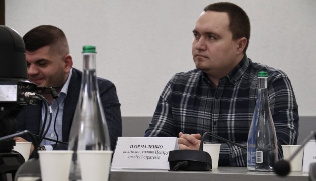 Фото до матеріалу: «Це не тільки маскування, це хороший захист»: як «зеленка» ускладнює протидію російським наступам