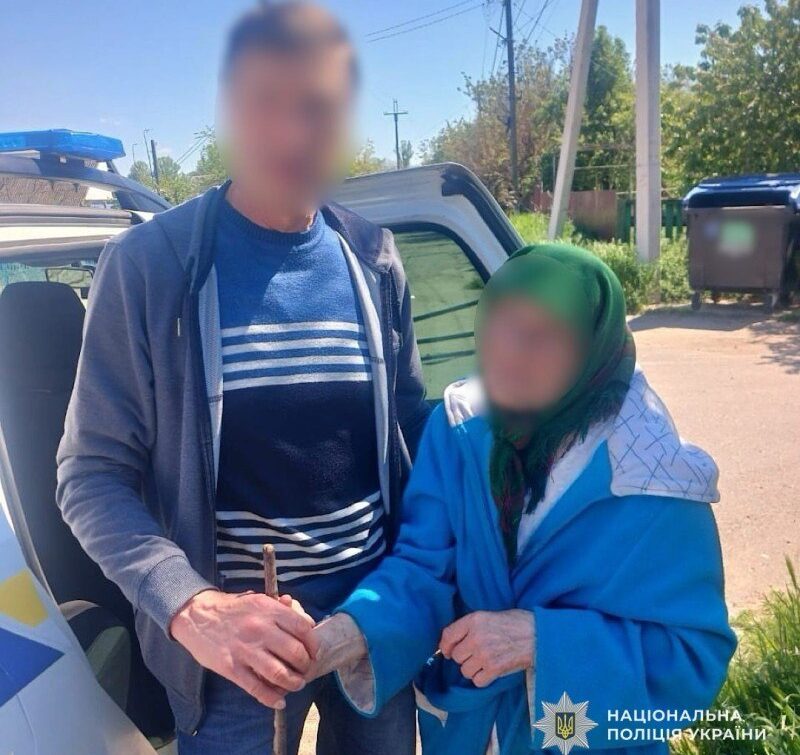 Фото до матеріалу: У Нікополі врятували самотню 88-річну бабусю: поліція допомогла знайти сина