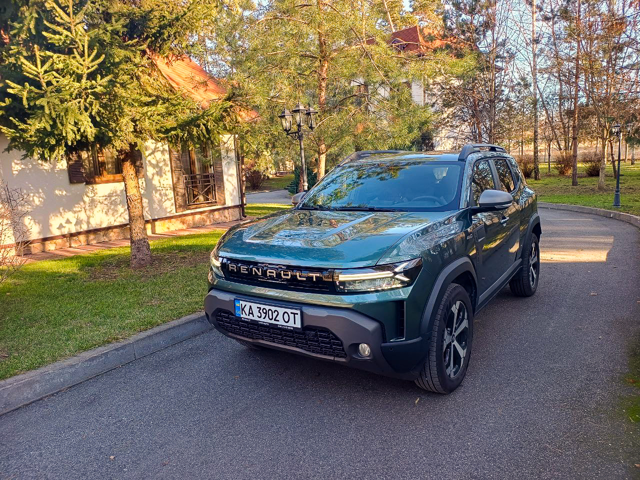 Фото до матеріалу: Новий Renault Duster 2025: перший тест-драйв в Україні, ціни та незрозумілі моменти