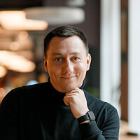 Фото до матеріалу: Штучний інтелект аналізує 100% комунікацій: як це змінює бізнес в Україні