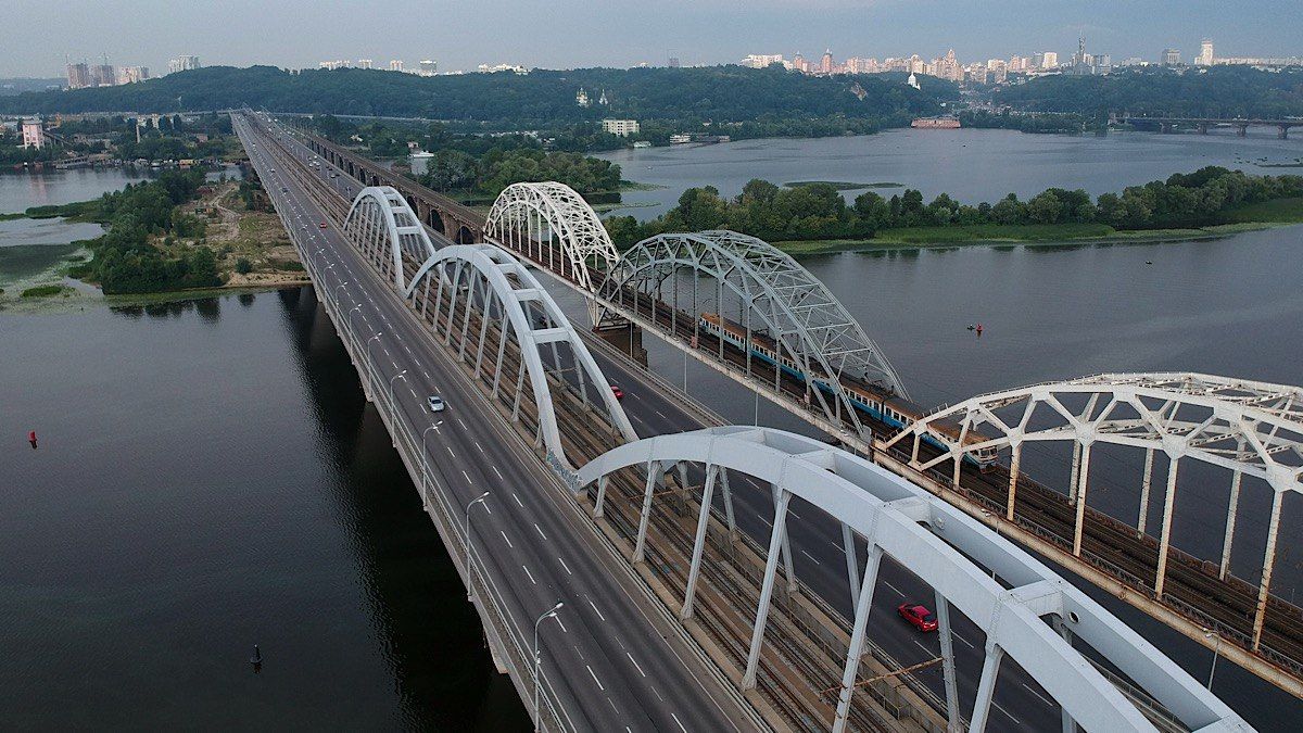 Фото до матеріалу: Дарницький міст: чому Київ не контролює всі частини інфраструктури