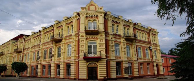 Фото до матеріалу: У Уманському педуніверситеті виявили фінансові порушення на 3 мільйони гривень