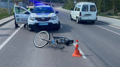 Фото до матеріалу: У Фастівському районі водій Peugeot збив десятирічного хлопчика на самокаті