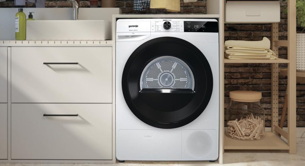 Фото до матеріалу: Як сушильні машини Gorenje економлять енергію та зберігають одяг