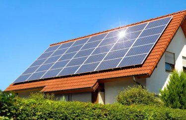 Фото до матеріалу: Криза нафти прискорила перехід України на зелену енергію: що змінилося для мешканців регіонів