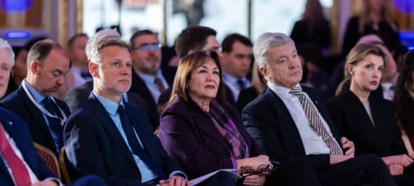 Фото до матеріалу: "Міжнародне право більше не діє" - Порошенко прокоментував потенційний напад Росії на Європу