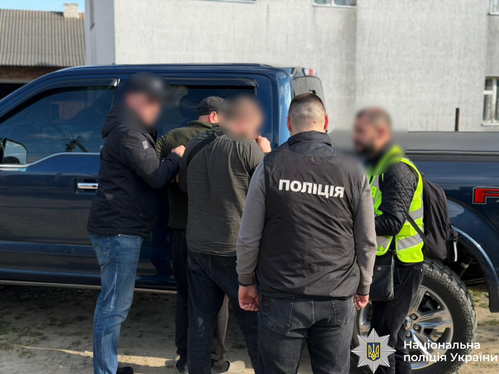 Фото до матеріалу: У Солотвині затримали чиновника, який за 70 тисяч обіцяв вплинути на податкову