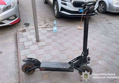 Фото до матеріалу: У Хмельницькому загинув 11-річний хлопчик після падіння з електросамоката