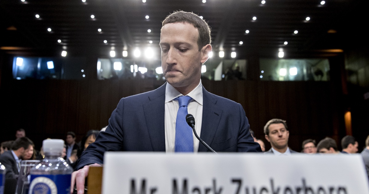 Фото до матеріалу: Адвокат Марк Цукерберг позов до Facebook через помилкове блокування