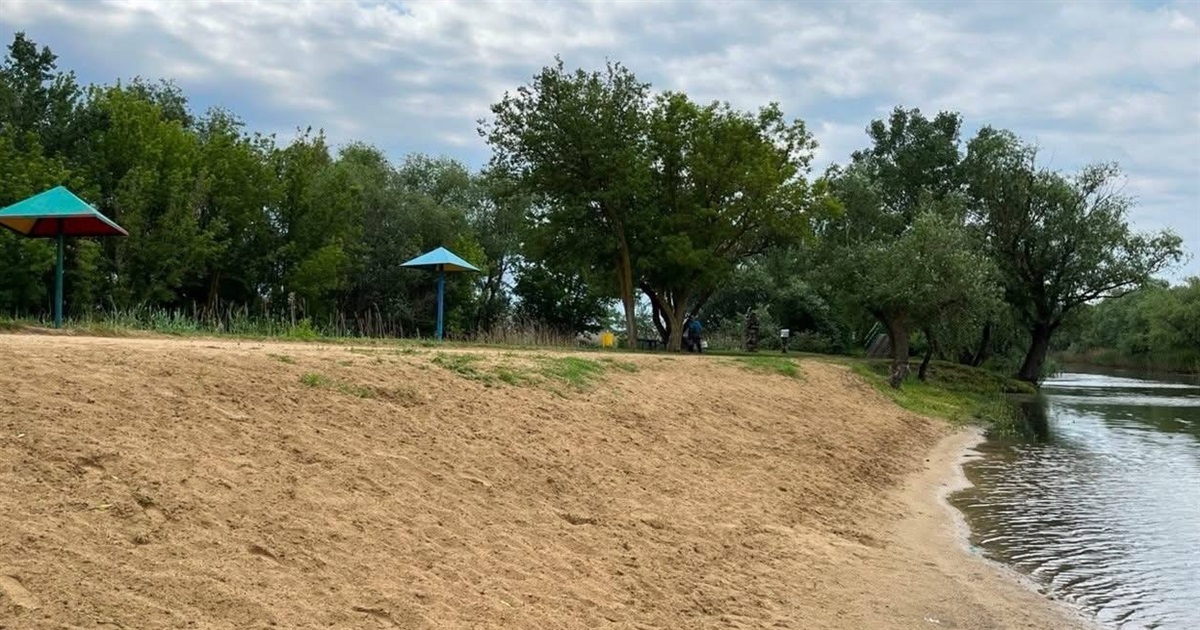 Фото до матеріалу: У Біляївці готують «Дитячий пляж» до купального сезону