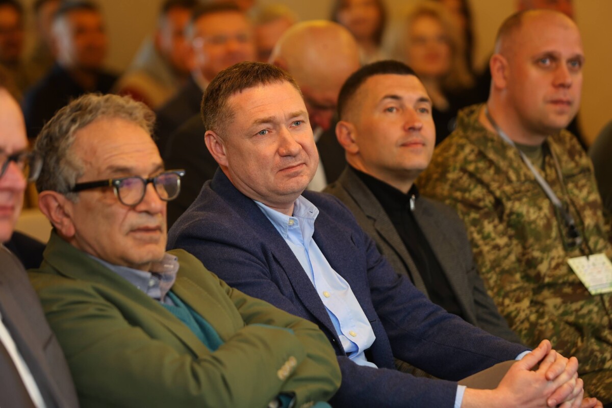 Фото до матеріалу: На Львівщину прибув член Палати лордів Великої Британії