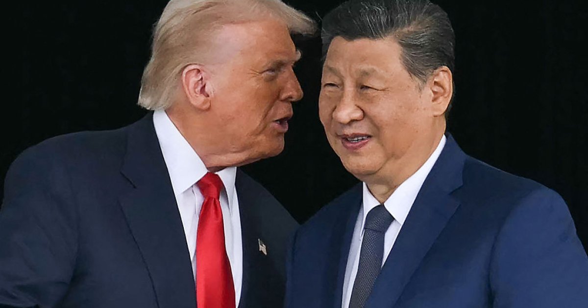 Фото до матеріалу: Трамп прибув до Китаю для дводенних переговорів з Сі Цзіньпіном