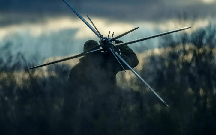 Фото до матеріалу: Україна і Норвегія запускають спільне виробництво дронів mid-strike
