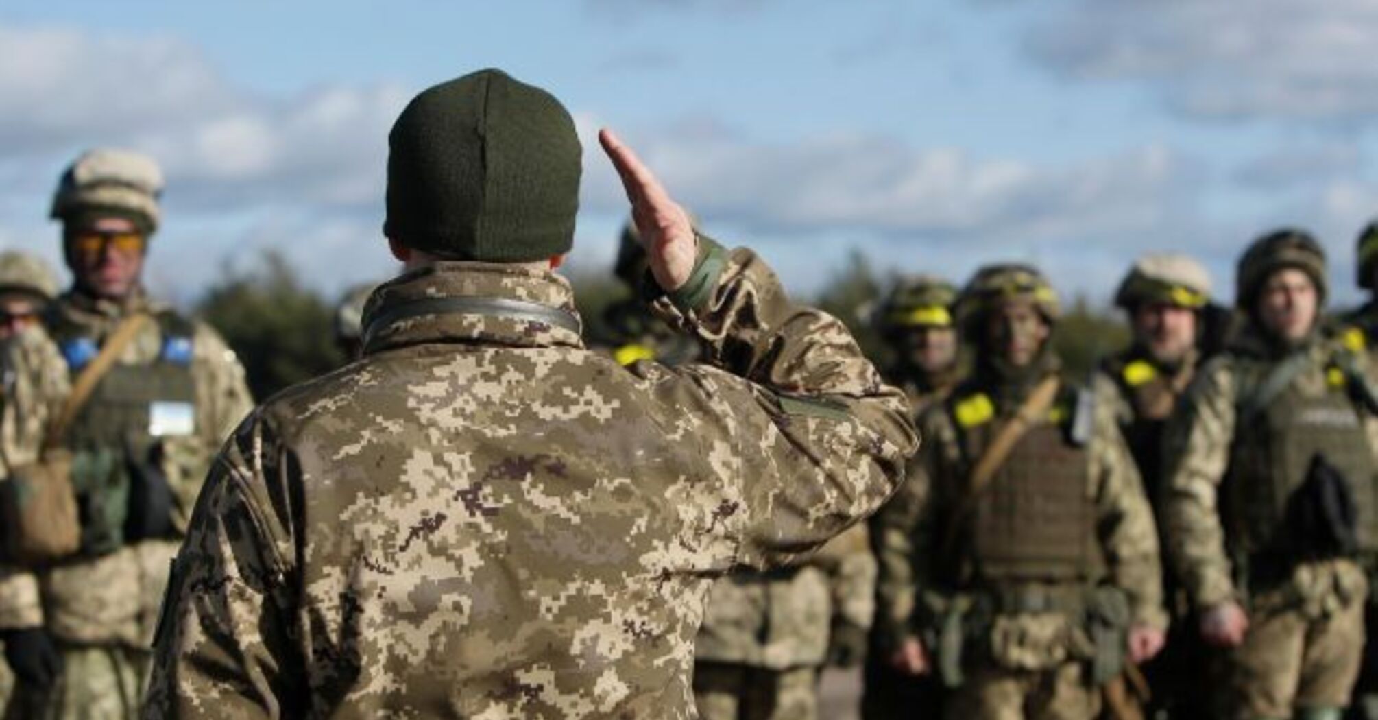 Фото до матеріалу: У Раді зареєстровано законопроєкт про сервісну модель ТЦК