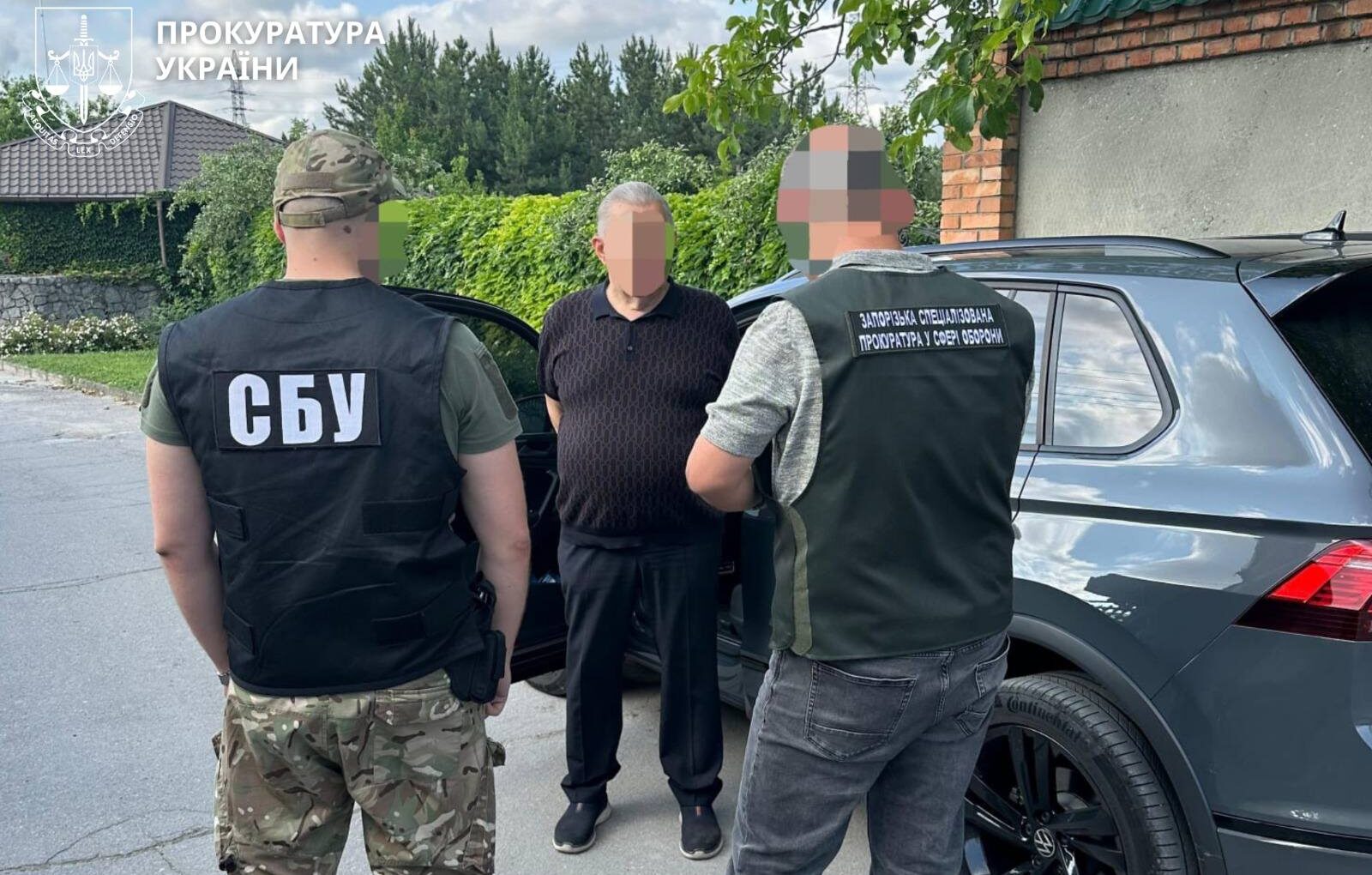 Фото до матеріалу: ДБР розкриває мережу дезертирства: «відправлення посилок» за 8-15 тисяч доларів