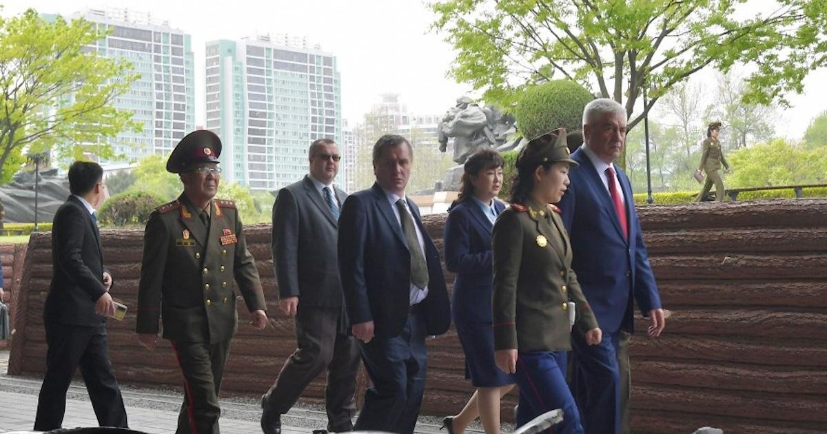 Фото до матеріалу: КНДР цинічно відкрила музей корейських "героїв СВО"