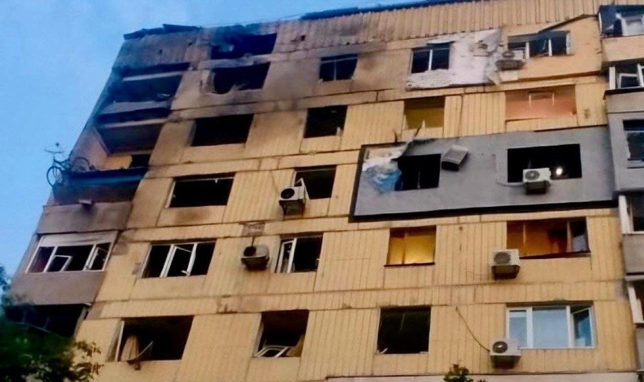 Фото до матеріалу: Загиблий та 4 поранених: наслідки масованої атаки на Дніпропетровщину