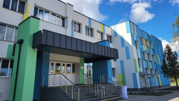 Фото до матеріалу: Вчителі ліцею у Кам'янці-Каширському звинуватили учнів у кібербулінгу через образливі відео
