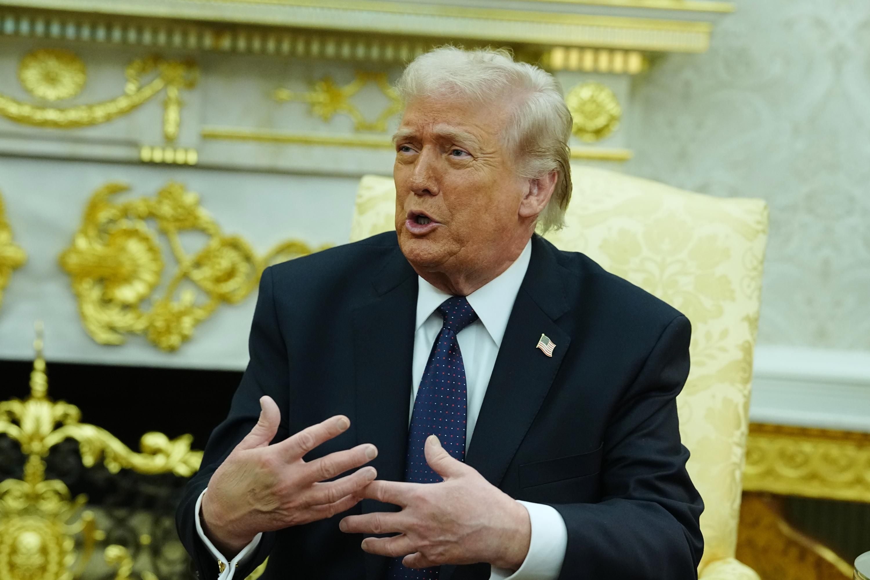 Фото до матеріалу: Підіграє сильнішому, – політик із США розкрив, чому Трамп "потеплішав" до України