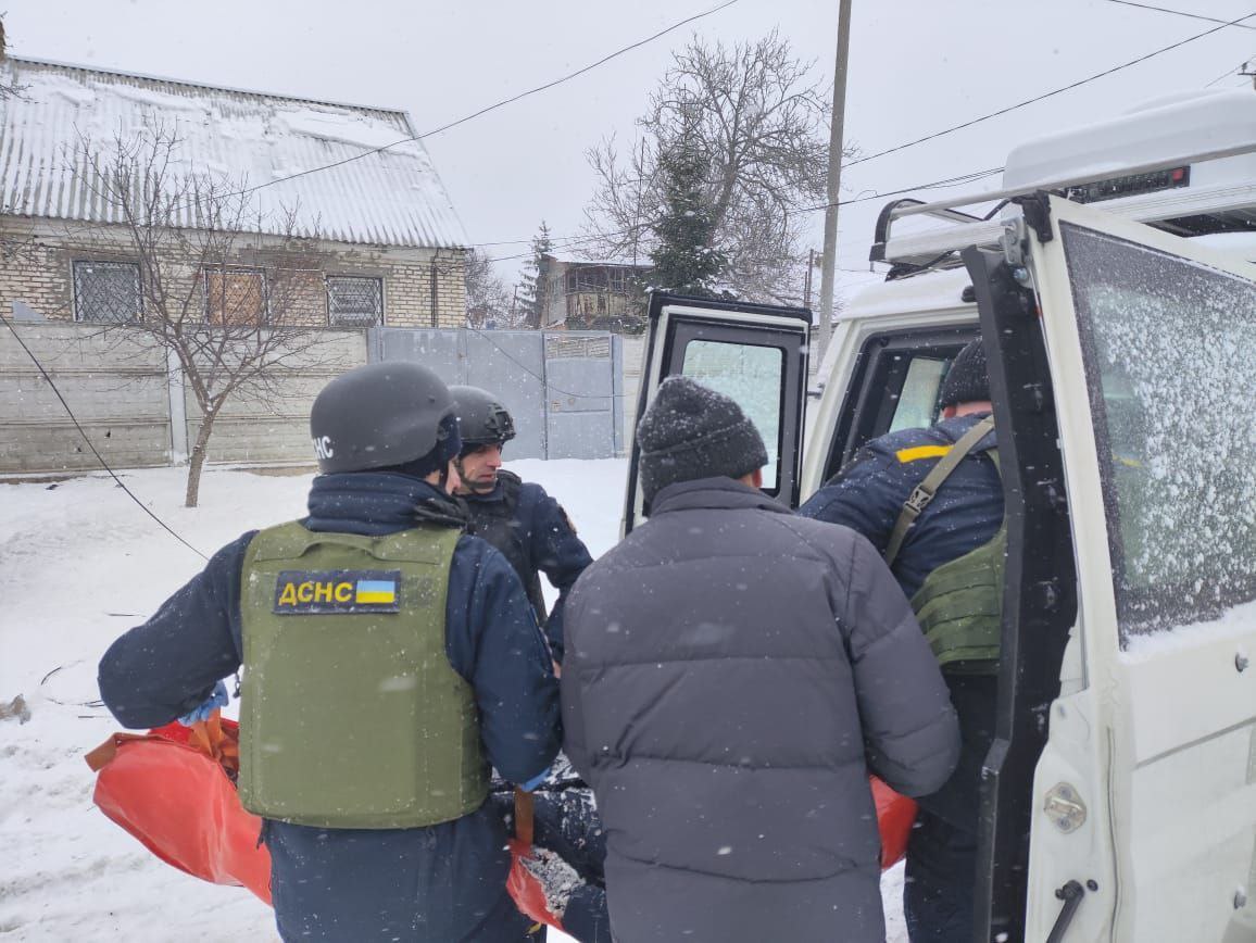Фото до матеріалу: Двоє загиблих у Нікополі внаслідок нічного артобстрілу