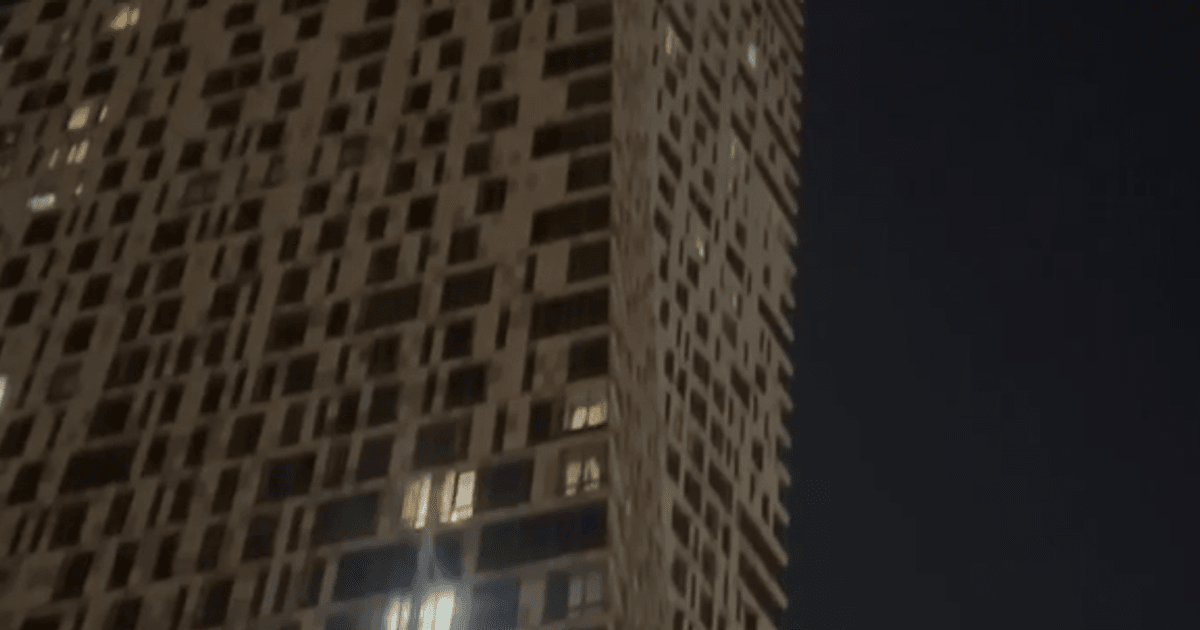 Фото до матеріалу: Безпілотник влучив у будинок у Москві: режим Килим у Самарі та наслідки