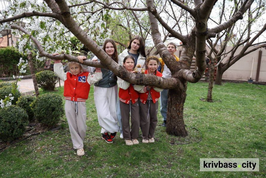 Фото до матеріалу: Новий дім для великої родини: як у Кривому Розі підтримують дітей-сиріт