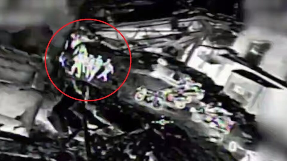 Фото до матеріалу: Більше 10 окупантів знищено одним FPV: дрон застрав ворога за рогу