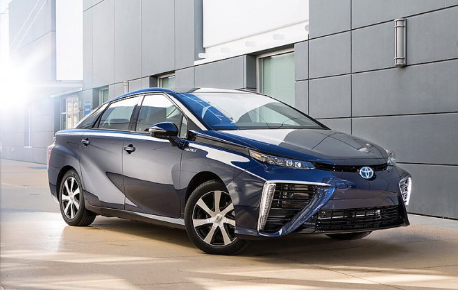 Фото до матеріалу: Toyota Mirai: водневий автомобіль з'явиться у продажу цієї осені