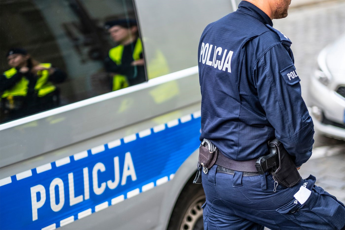 Фото до матеріалу: Українка намагалася дати хабар польським поліцейським після ДТП у Пясечному