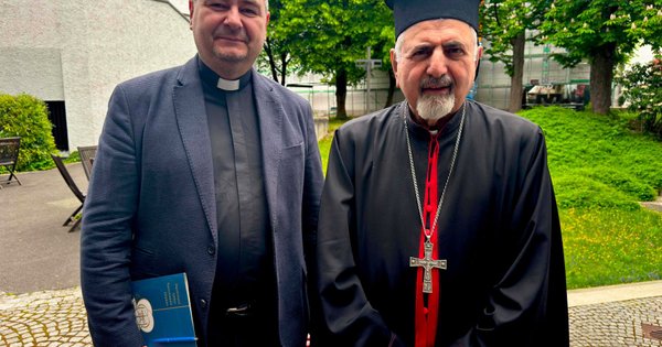 Фото до матеріалу: Представник УГКЦ та Патріарх Сирійської Католицької Церкви обговорили виклики війни
