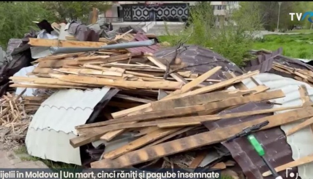 Фото до матеріалу: Сильні вітри в Румунії залишили без світла 35 тисяч людей, є загиблий