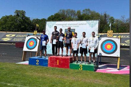 Фото до матеріалу: Сумські лучники здобули дві золоті медалі на чемпіонаті України
