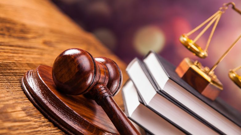 Фото до матеріалу: САП подала позов до ВАКС про конфіскацію активів родини в.о. голови Держкосмосу