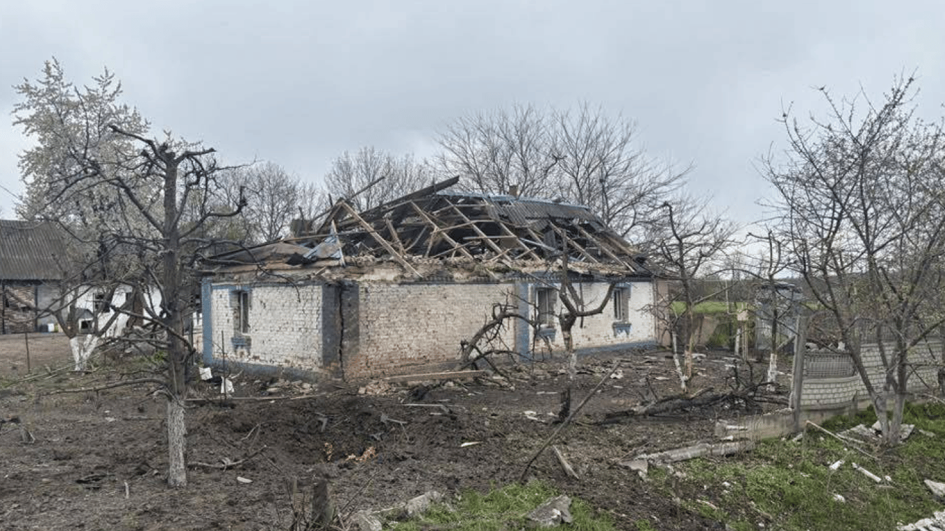 Фото до матеріалу: На Вінниччині дрон зруйнував будинок: постраждала жінка