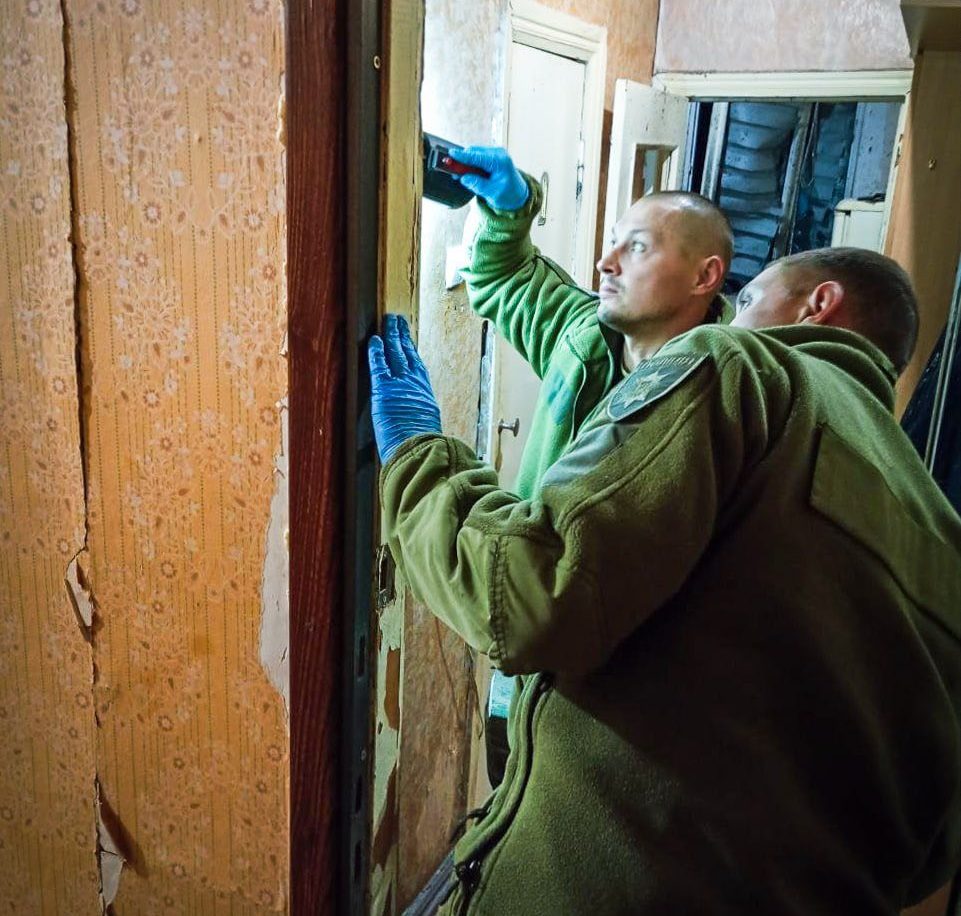 Фото до матеріалу: Що відомо про вибух гранати у Черкасах, внаслідок якого загинули два чоловіки (ФОТО)