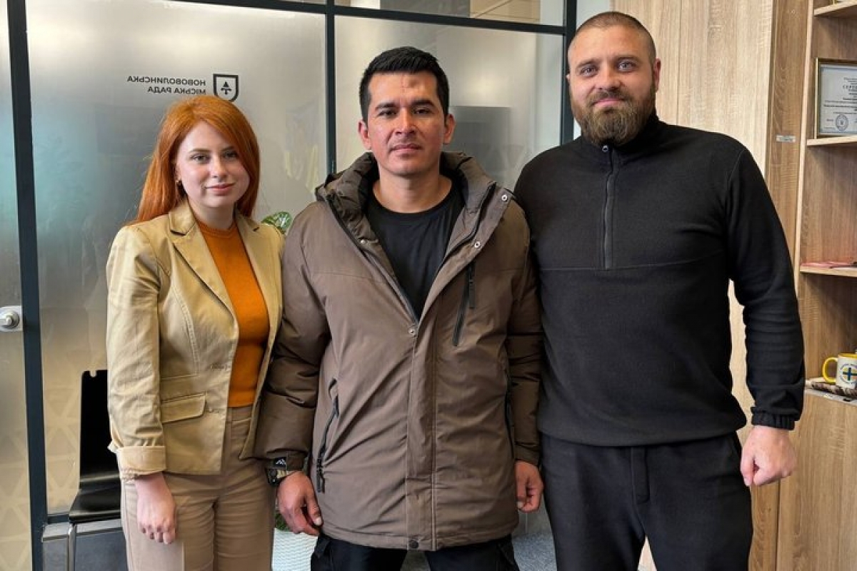 Фото до матеріалу: Захисник-колумбієць отримав поранення на Сумщині, але планує оселитися на Волині