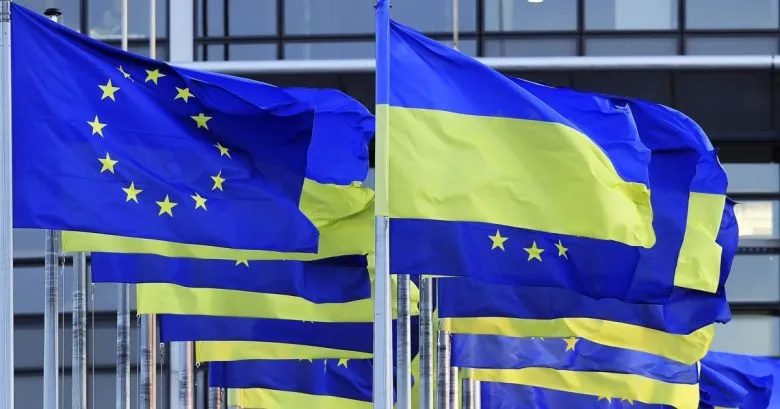 Фото до матеріалу: ЄС висуває нові вимоги до України: бізнесу загрожує підвищення податків заради кредиту