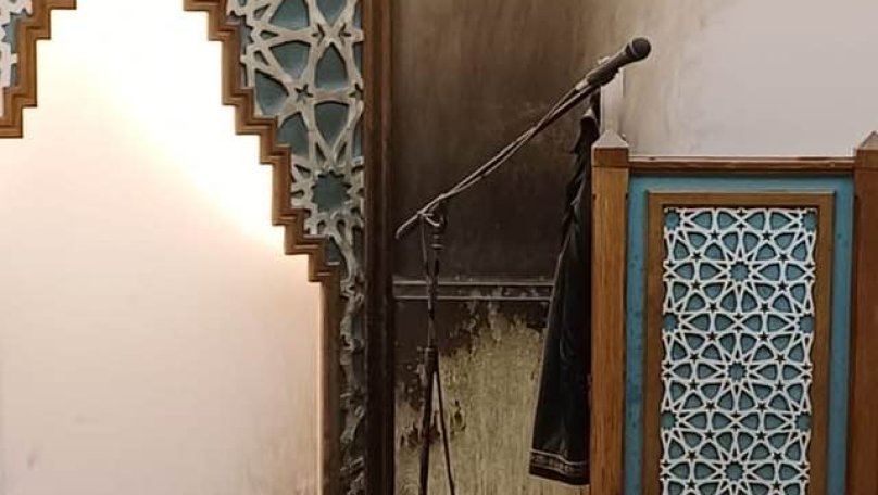 Фото до матеріалу: У Львові невідомий намагався підпалити мечеть: поліція шукає зловмисника