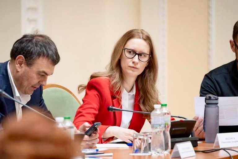 Фото до матеріалу: Верховна Рада може спрямувати весь військовий збір на зарплати військовослужбовцям