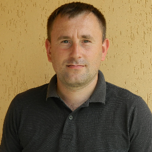 Фото до матеріалу: Знайдено оленя Бориса: тварину відшукали в хащах, але потрібна операція