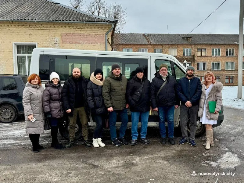 Фото до матеріалу: Ветерани Нововолинської громади передали кров у Володимирі напередодні річниці вторгнення