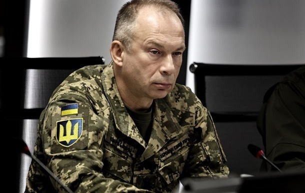 Фото до матеріалу: Сирський оцінив складну ситуацію на фронті: росіяни активізували наступ