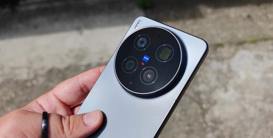 Фото до матеріалу: Смартфони 2026 року перевершать iPhone 18 Pro: MediaTek Dimensity 9600 став новим стандартом