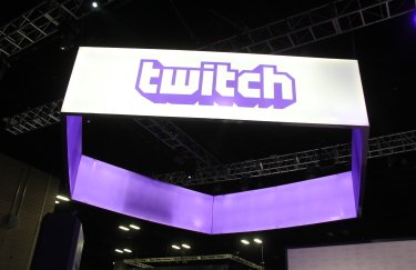 Фото до матеріалу: Стримера заблокували на Twitch за нелегальну рекламу казино