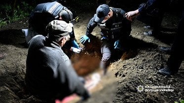 Фото до матеріалу: На Буковині розкрили жорстоке вбивство: свекор задушив невістку, син допомагав приховати тіло