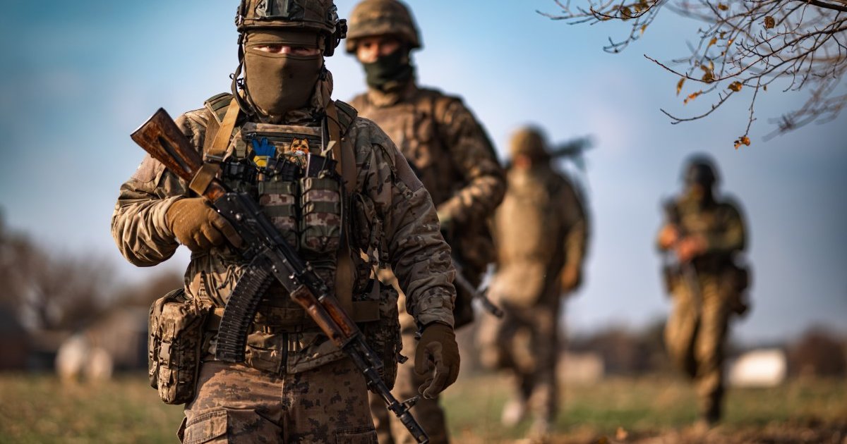 Фото до матеріалу: Командир бригади запропонував знизити мобілізаційний вік до 23 років та обмежити виїзд молоді