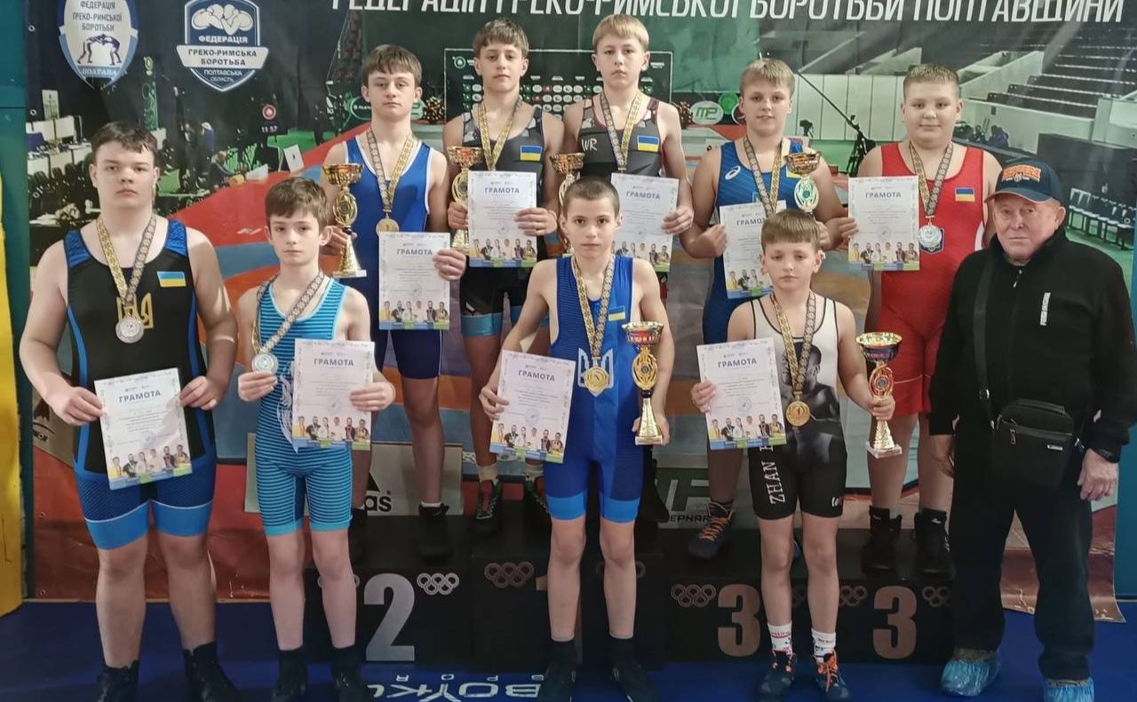 Фото до матеріалу: Решетилівські борці стали чемпіонами області: 6 золотих і 3 бронзові медалі